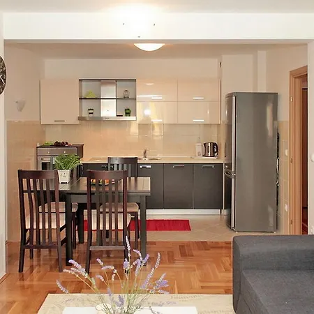 Apartment Central City 公寓